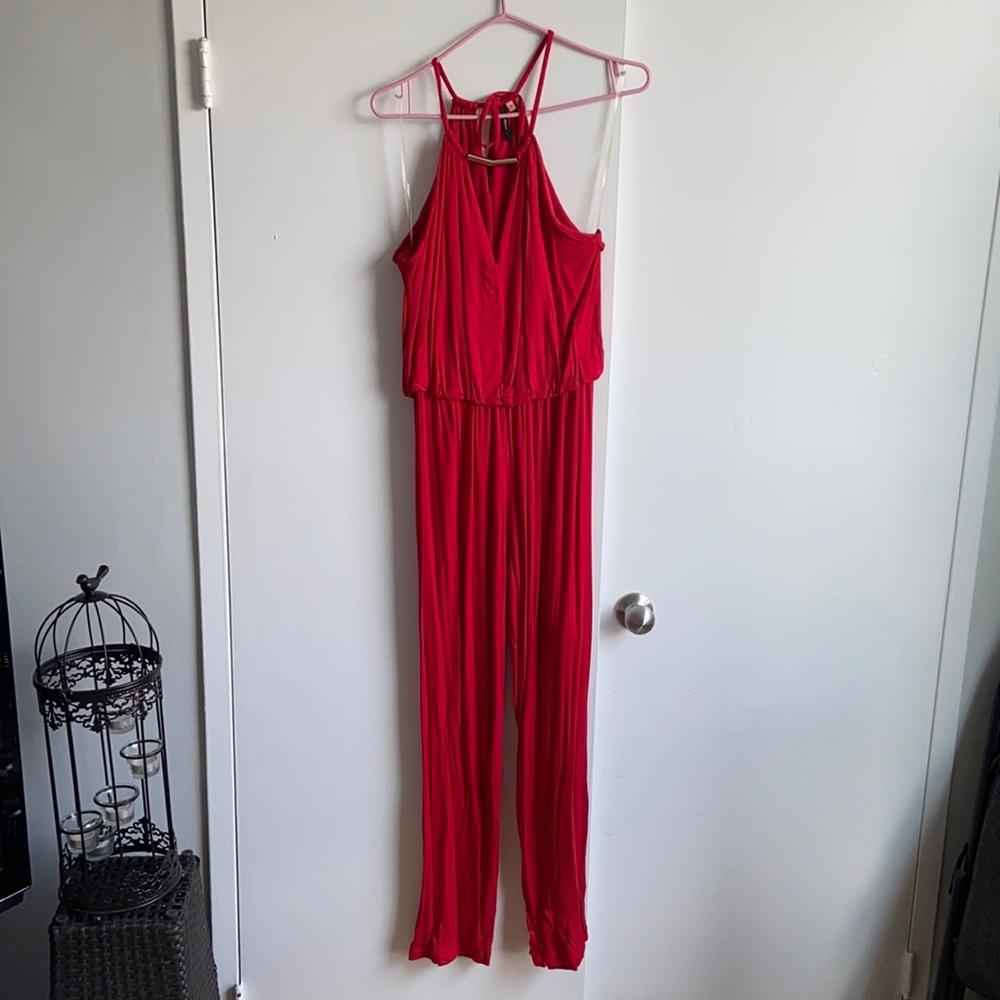 Stunning red hot jumpsuit! 🔥🔥